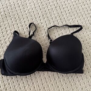 Victoria's Secret Elegant Black Bra